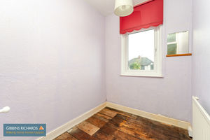 Bedroom- click for photo gallery